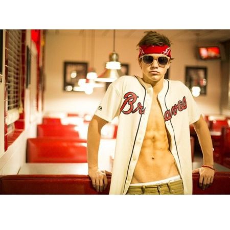 Taylor Caniff